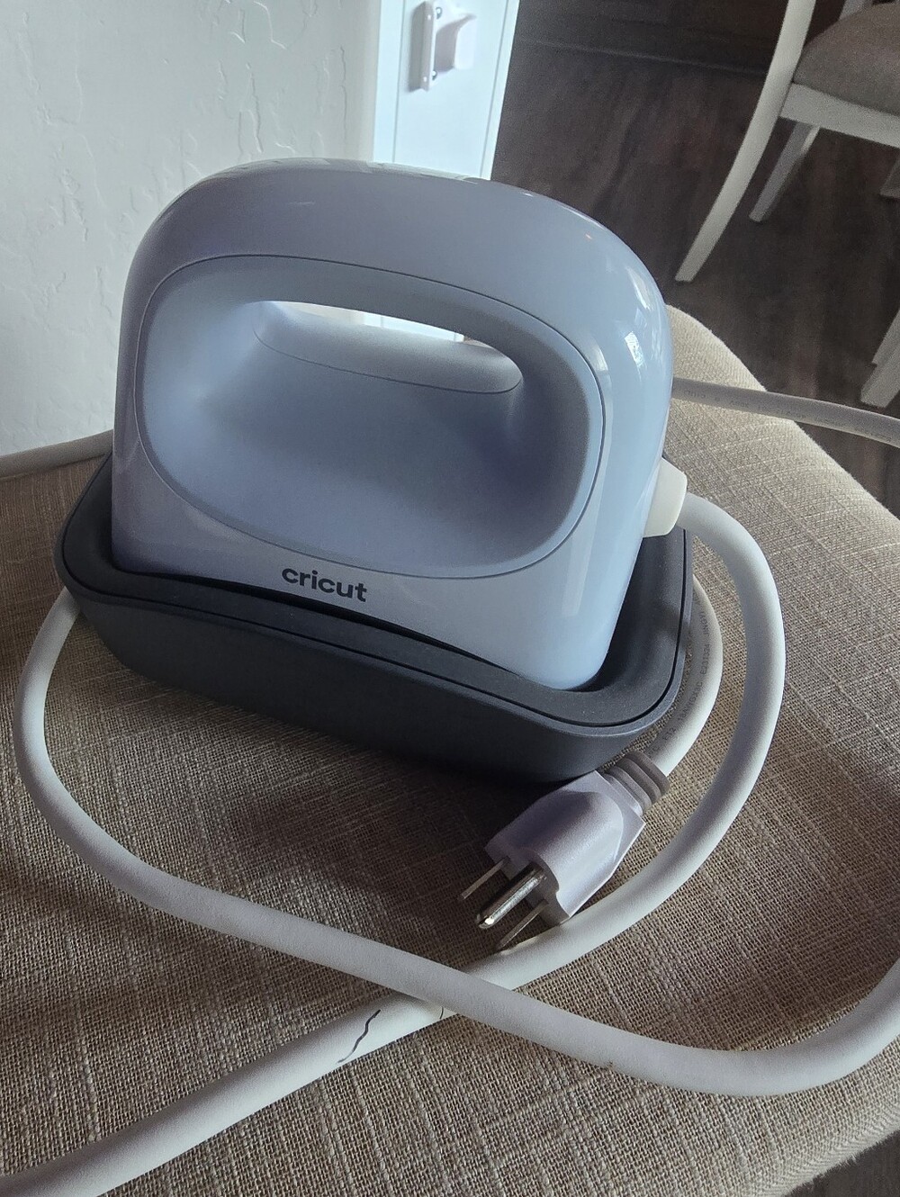 Cricut Heat Press for Hats.
